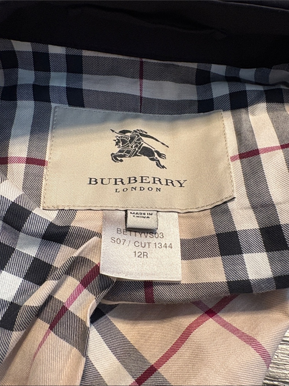 Burberry Black Hooded Trench Coat with Plaid Cuff and Hood Detail - Picture 4 of 10